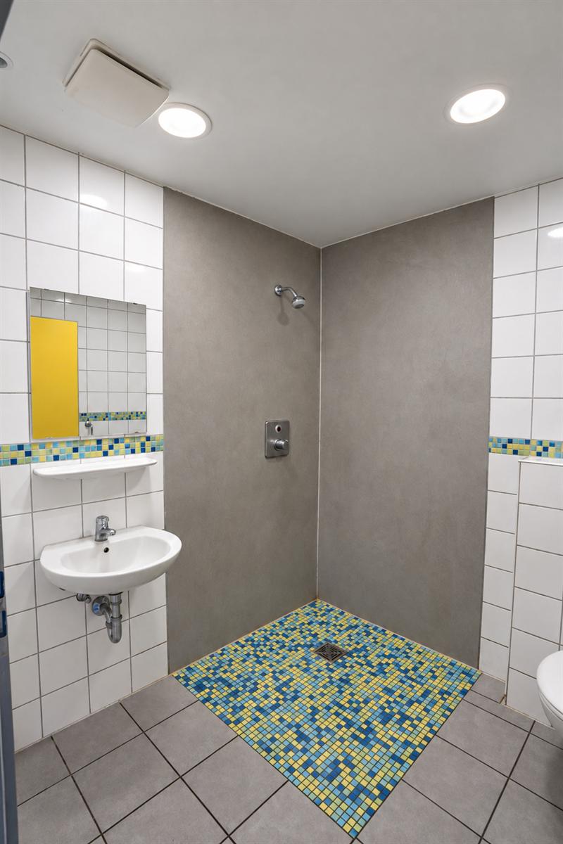 Duschbad im Sanitärgebäude